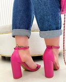 Sandália Salto Beth