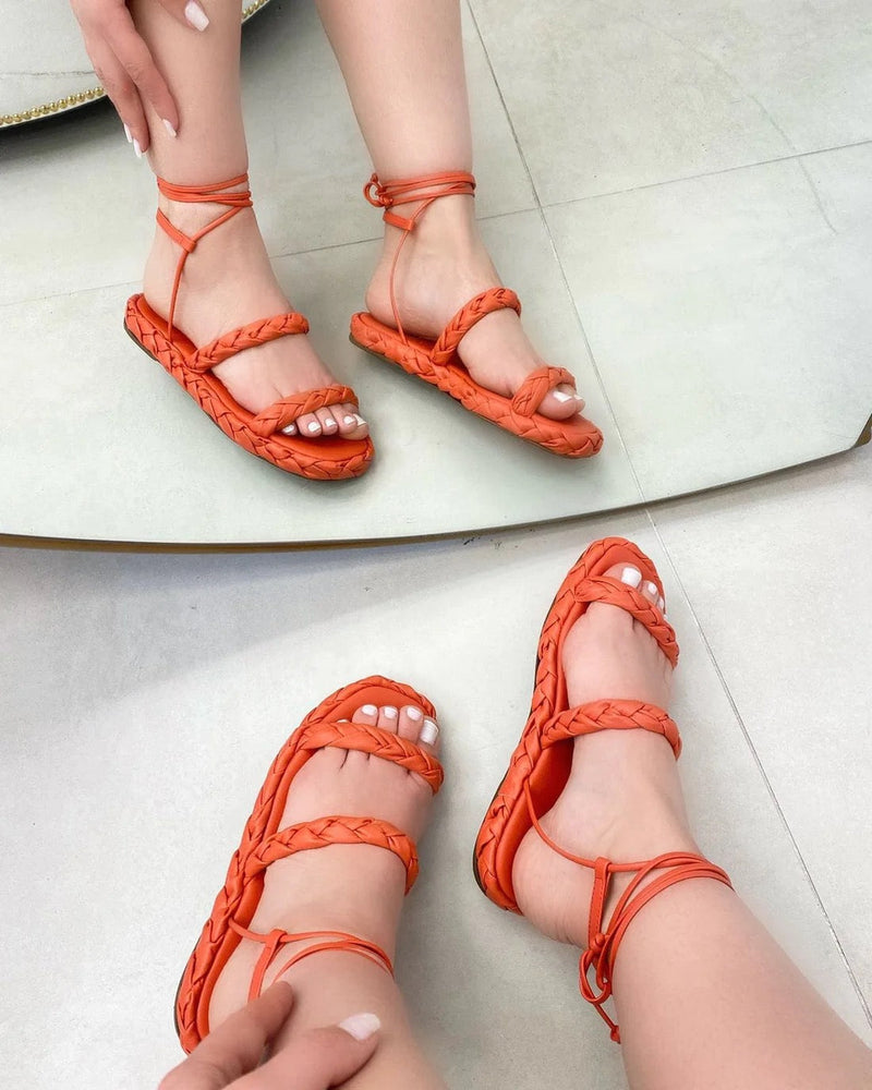 Sandália Tira Tripla