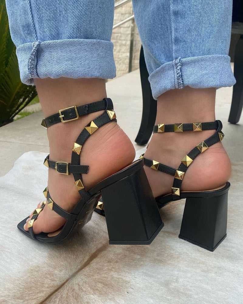 Sandália Salto Patrícia